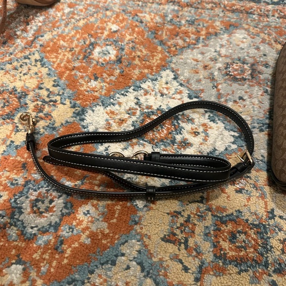 Coach Teri Shoulder Bag - Picture 5 of 7